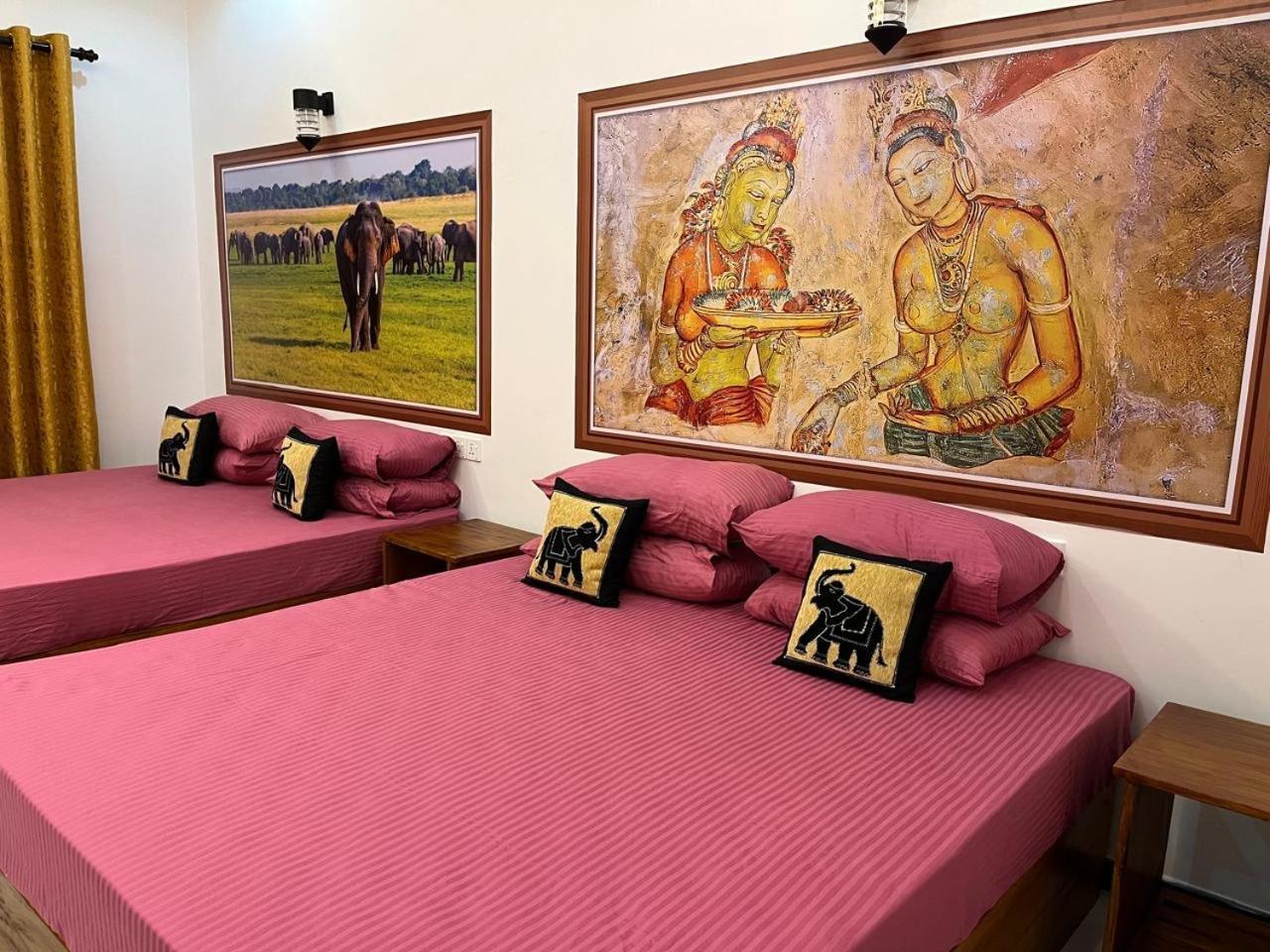 Hotel Gala Addara Dambulla Exteriör bild
