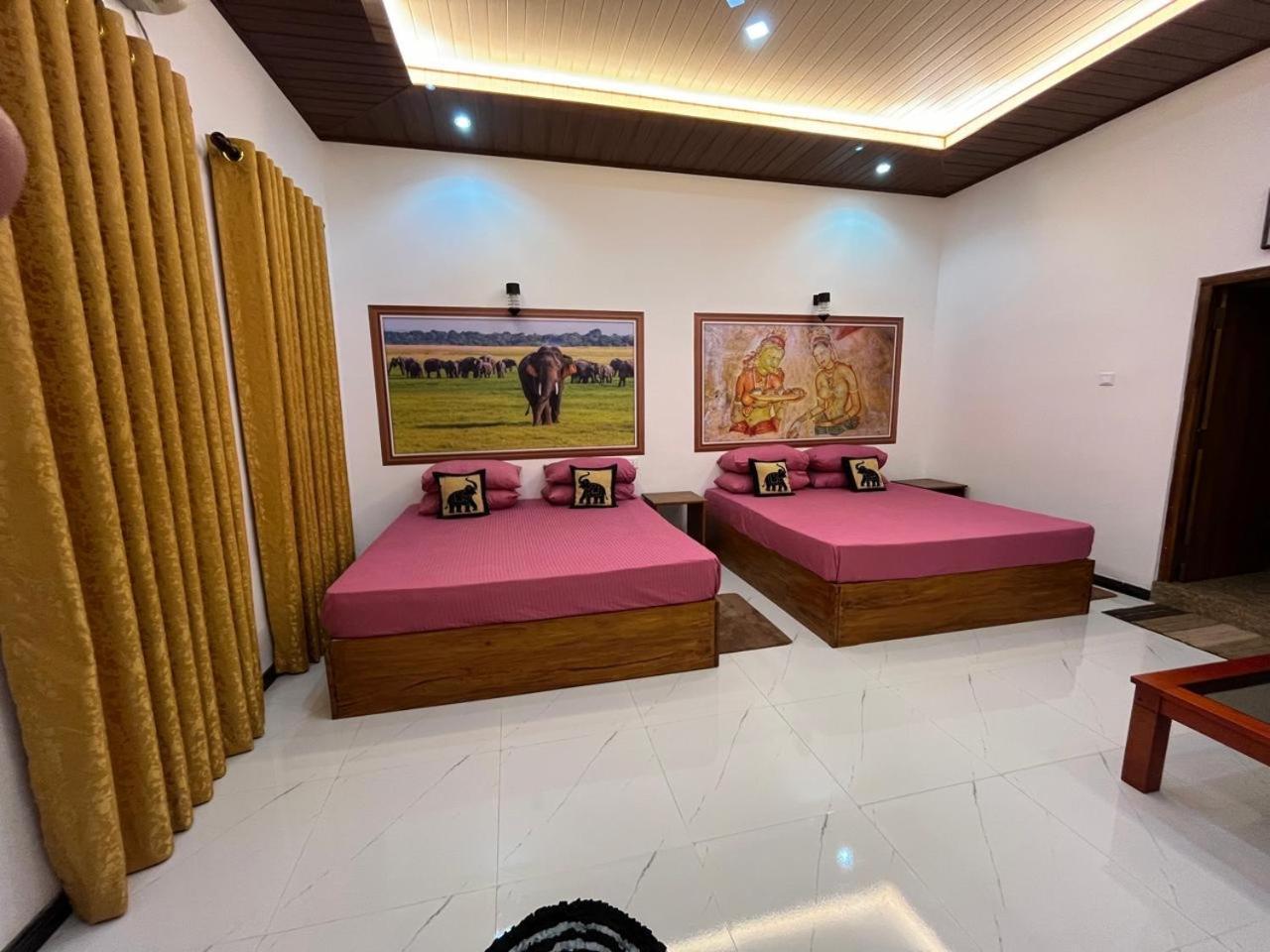 Hotel Gala Addara Dambulla Exteriör bild